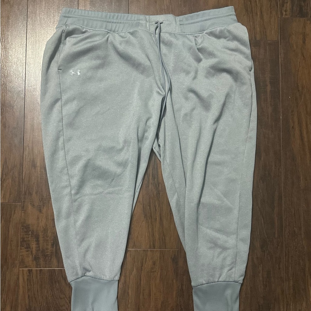 Under Armour Light Gray Fleece Pants